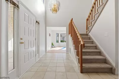 17 Park Gate Dr, Edison, NJ 08820 - Photo 3