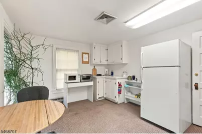 291 Main St, Bedminster Township, NJ 07921 - Photo 37
