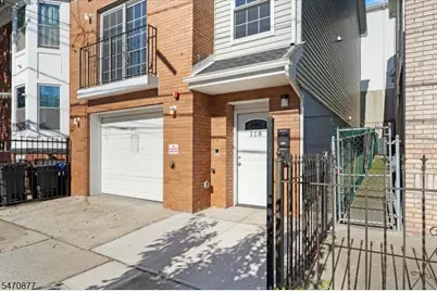 118 Oraton St, Newark, NJ 07104 - Photo 3