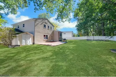 226 Lancaster Dr, Parsippany, NJ 07034 - Photo 35