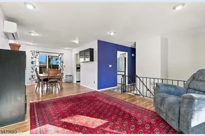 301 Durban Ave, Hopatcong, NJ 07843 - Photo 17