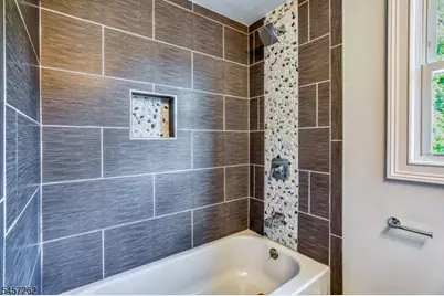 545 Cumberland St, Westfield, NJ 07090 - Photo 23