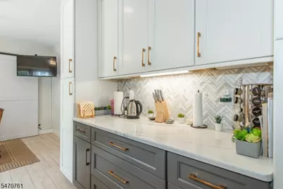 723 Bryant St, Rahway, NJ 07065 - Photo 23
