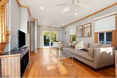 29 Madison Ave, Woodbridge Township, NJ 07001 - Photo 7