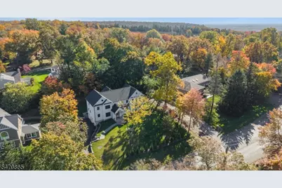 338 Old Short Hills Rd, Millburn, NJ 07078 - Photo 39