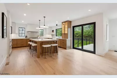 338 Old Short Hills Rd, Millburn, NJ 07078 - Photo 13