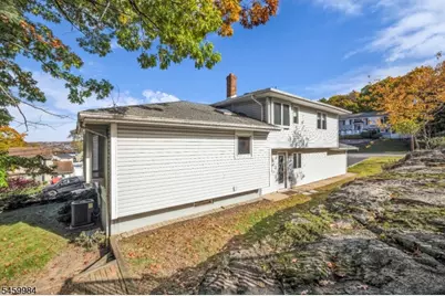 16 Pascale Pl, Woodland Park, NJ 07424 - Photo 31