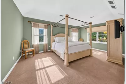 20 McPherson Dr, Raritan Township, NJ 08822 - Photo 21