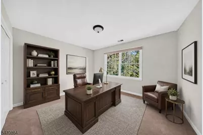 20 McPherson Dr, Raritan Township, NJ 08822 - Photo 29
