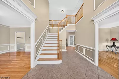 20 McPherson Dr, Raritan Township, NJ 08822 - Photo 3