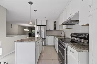 192 Crestview Rd, Bridgewater, NJ 08807 - Photo 17