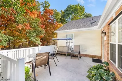 94 Gabriel Ct, Hillsborough Township, NJ 08844 - Photo 3