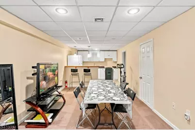 29 Miller St, Saddle Brook Township, NJ 07663 - Photo 13