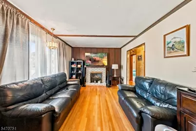29 Miller St, Saddle Brook Township, NJ 07663 - Photo 29