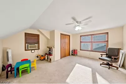 29 Miller St, Saddle Brook Township, NJ 07663 - Photo 7