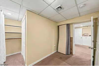 29 Miller St, Saddle Brook Township, NJ 07663 - Photo 15