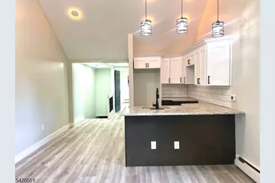 259 Hoover Ave #2L, Bloomfield, NJ 07003 - Photo 3