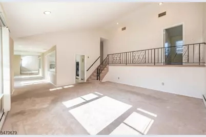 4 Craig Rd, Springfield, NJ 07081 - Photo 3