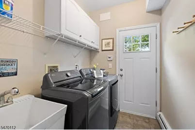 237 Monroe Ave, Montgomery Township, NJ 08502 - Photo 23