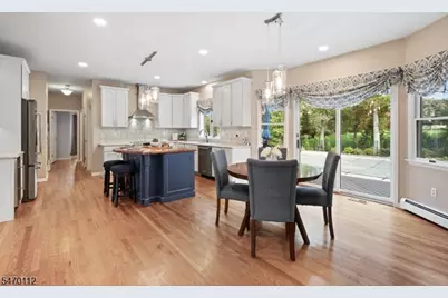 237 Monroe Ave, Montgomery Township, NJ 08502 - Photo 15