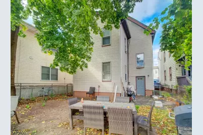 20 Harrison St, Belleville, NJ 07109 - Photo 5