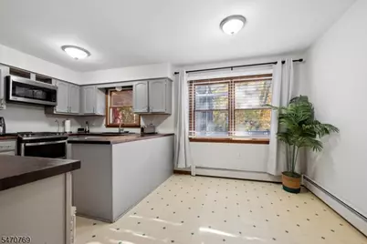 4 Alexandra Rd, Roxbury Township, NJ 07850 - Photo 13