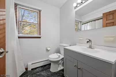 4 Alexandra Rd, Roxbury Township, NJ 07850 - Photo 25