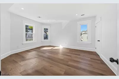 32 New St, East Orange, NJ 07017 - Photo 13