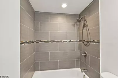 1138 Mayfair Dr, Rahway, NJ 07065 - Photo 17