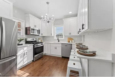630 E Elm St, Linden, NJ 07036 - Photo 11