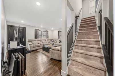 1308 Green St, Manville, NJ 08835 - Photo 7