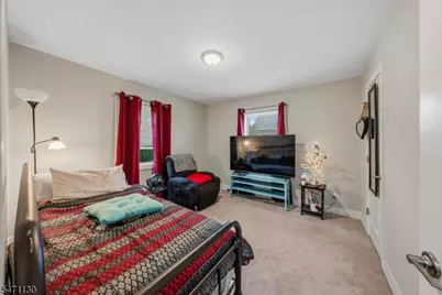1308 Green St, Manville, NJ 08835 - Photo 9