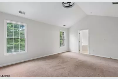 233 Apt 1 Patriot Hill Dr, Bernards Township, NJ 07920 - Photo 23
