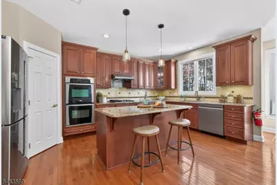 43 Crestview Dr, Clinton Township, NJ 08809 - Photo 11