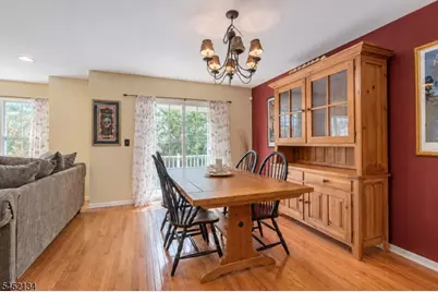 1008 Robin Ct, Green Brook Township, NJ 08812 - Photo 7