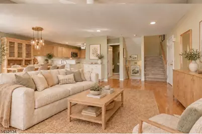 1008 Robin Ct, Green Brook Township, NJ 08812 - Photo 11