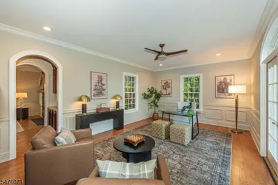 11 N Pocono Rd, Mountain Lakes, NJ 07046 - Photo 11
