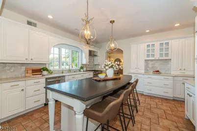 11 N Pocono Rd, Mountain Lakes, NJ 07046 - Photo 15
