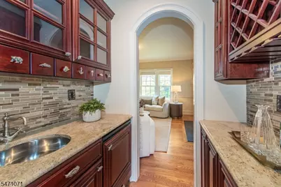 11 N Pocono Rd, Mountain Lakes, NJ 07046 - Photo 13