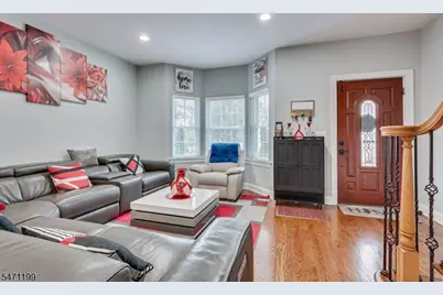 37 Wildwood Ave, Woodbridge Township, NJ 08863 - Photo 9