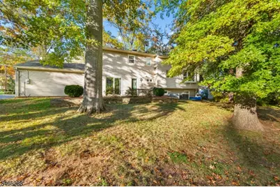 540 Rolling Hills Rd, Bridgewater Twp., NJ 08807 - Photo 29