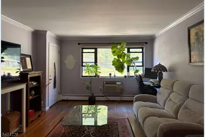 90 Mount Kemble Ave #5, Morristown, NJ 07960 - Photo 3