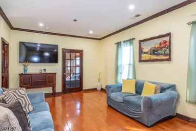565 Paulison Ave, Clifton, NJ 07011 - Photo 5