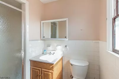 10 Peterson Rd, Totowa, NJ 07512 - Photo 17