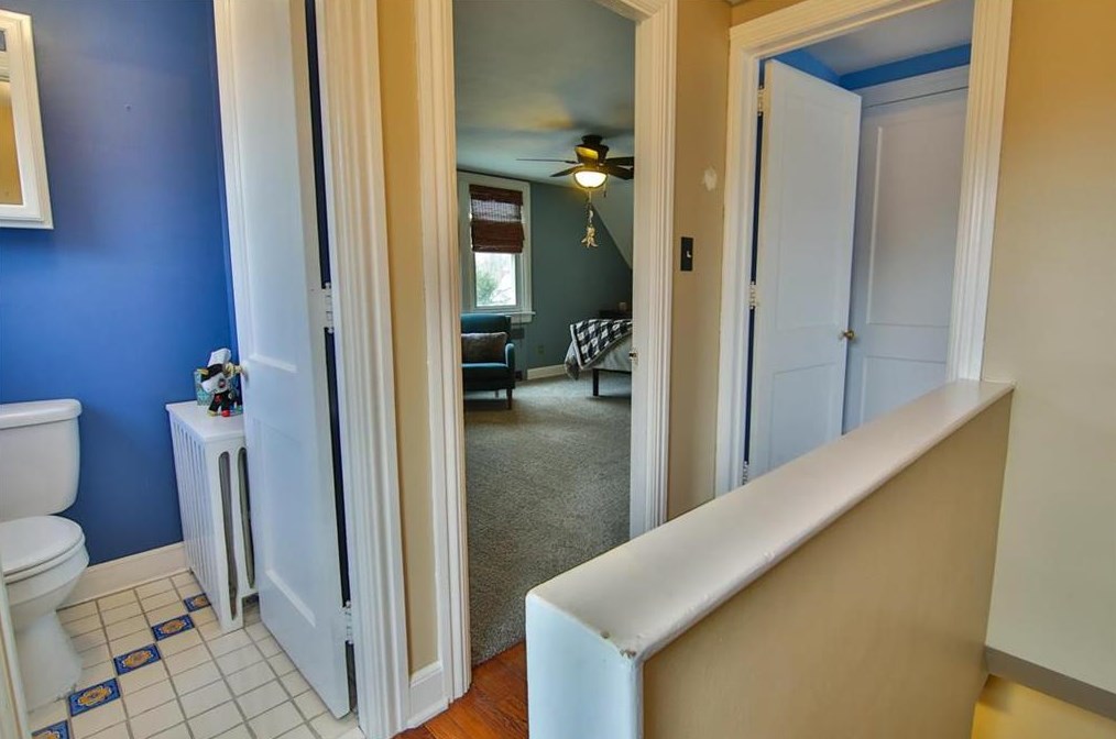 2018 Jennings St, Bethlehem PA  18017-4820 exterior