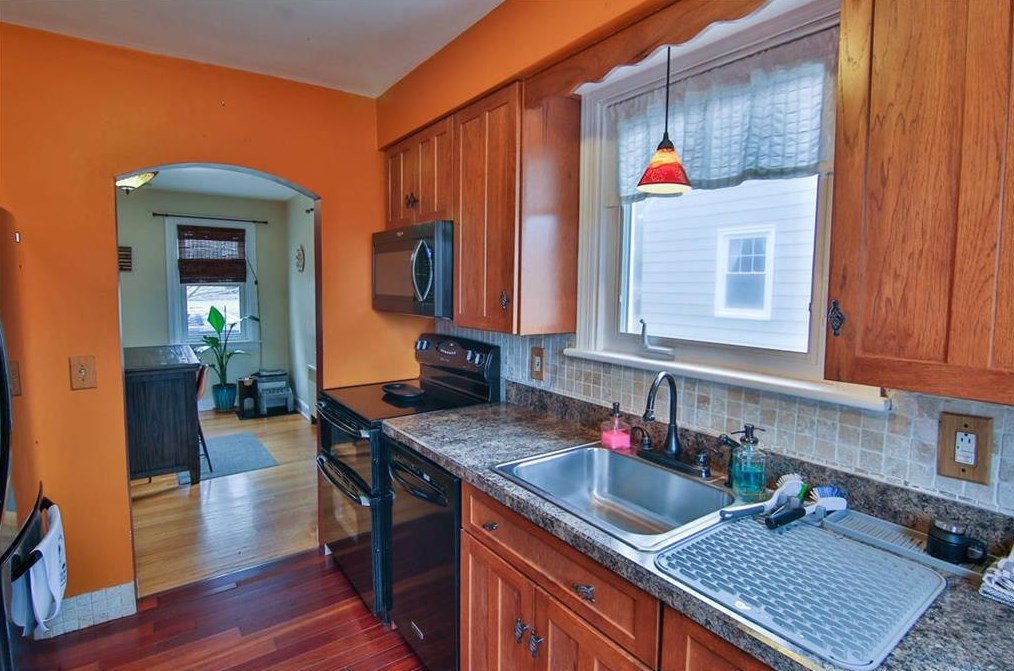 2018 Jennings St, Bethlehem PA  18017-4820 exterior