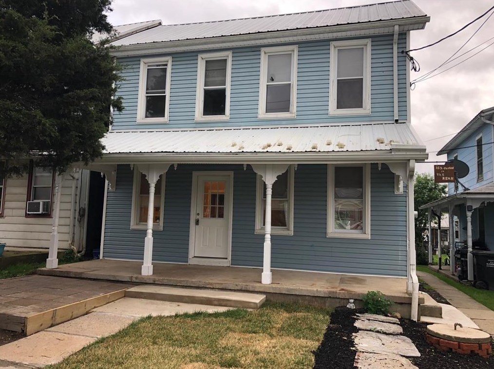 350 Chestnut St, Mertztown PA  19539-8759 exterior