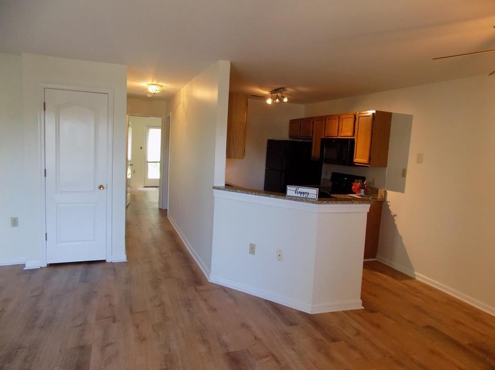 122 Lindfield Cir, Macungie PA  18062-1100 exterior