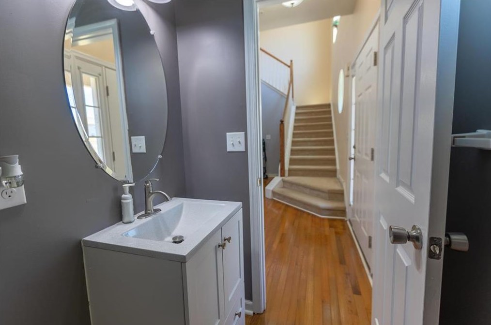 5123 Dogwood Trl, Allentown PA  18104-8209 exterior