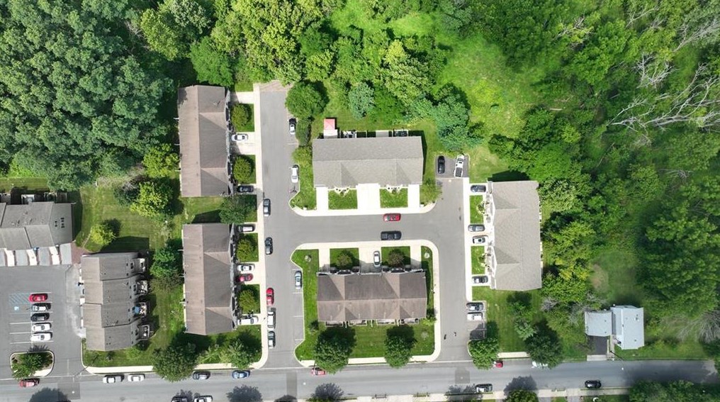 1720 Mertwood St, Bethlehem PA  18015-9434 exterior